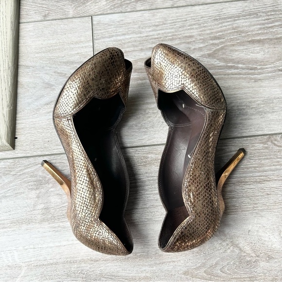 BCBGMAXAZRIA NOLDY Metallic Leather Peep Toe  Gold Heels All Leather - Picture 1 of 13